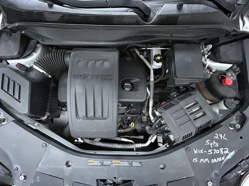 Used 2015 GMC Terrain SLE AWD/4WD image 24