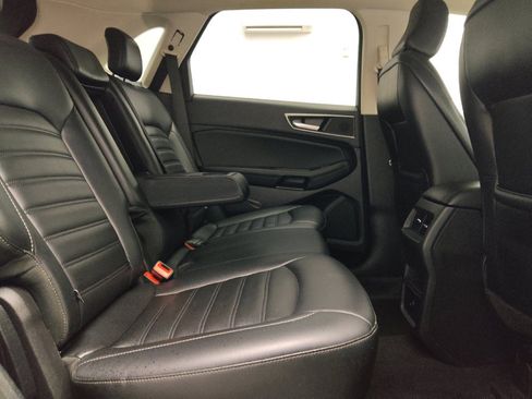 Used 2023 Ford Edge SEL AWD/4WD image 19