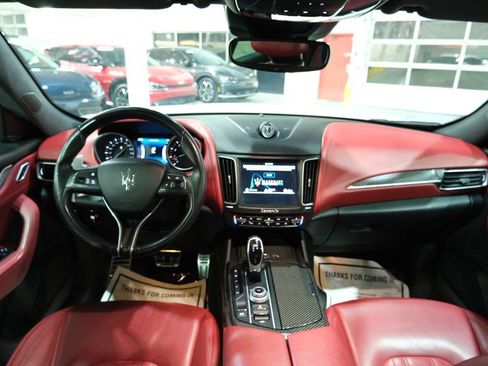 Used 2017 Maserati Levante S image 26