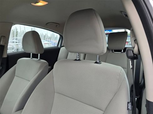 Used 2022 Honda HR-V LX image 24