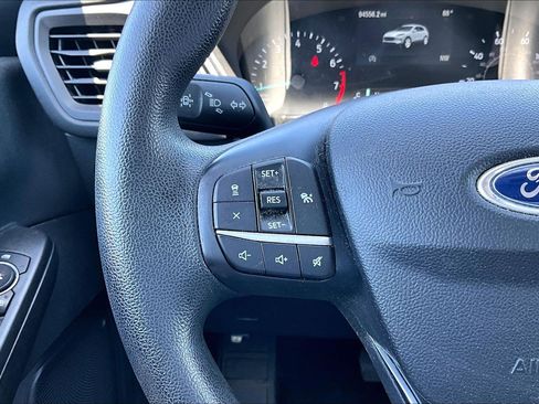 Used 2020 Ford Escape SE FWD image 18