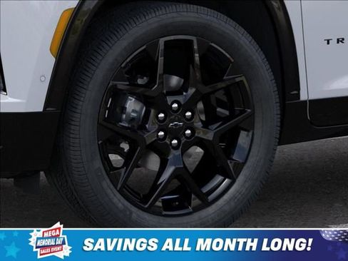 New 2026 Chevrolet Traverse RS w/ LPO, Floor Liner Package AWD/4WD image 9