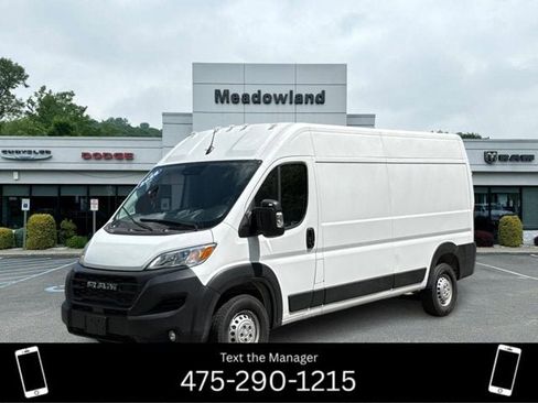 Used 2026 RAM ProMaster 2500 w/ Convenience Group FWD image 1
