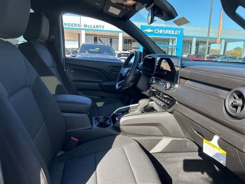 New 2026 Chevrolet Colorado W/T w/ WT Custom Package image 32