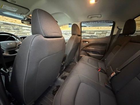 Used 2022 Chevrolet Colorado LT w/ LT Convenience Package AWD/4WD image 26