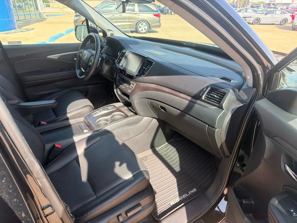 Used 2023 Honda Ridgeline RTL-E image 35