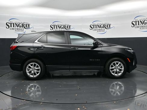 Certified 2024 Chevrolet Equinox LT w/ LPO, Cargo Package FWD image 8