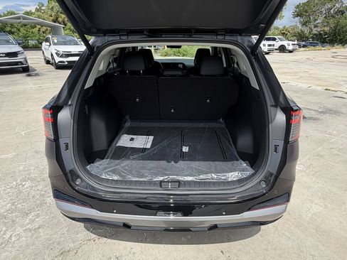 Certified 2026 Kia Sportage SX FWD image 13