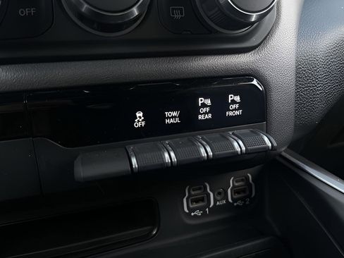 Used 2022 RAM 1500 Big Horn image 28