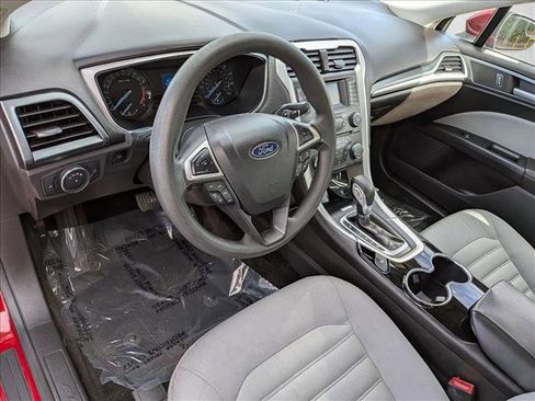 Used 2015 Ford Fusion S image 10