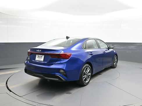 Certified 2023 Kia Forte LXS image 6