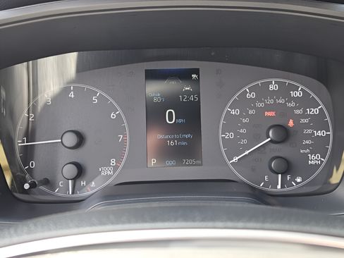 Certified 2025 Toyota Corolla SE FWD image 20