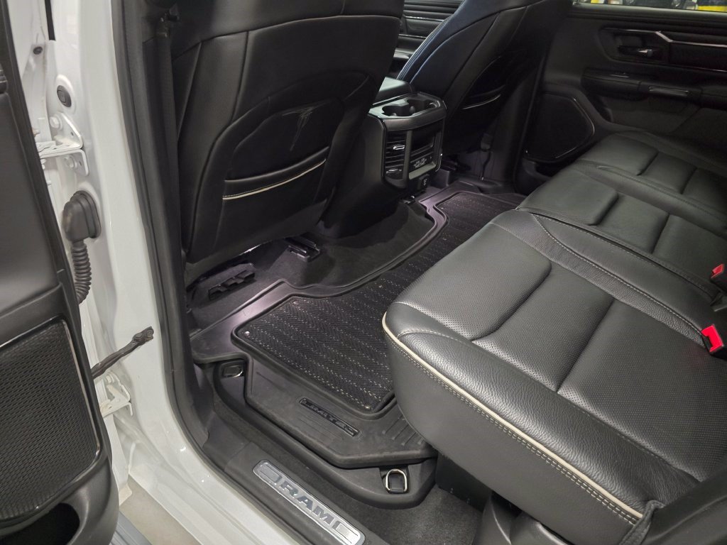Used 2022 RAM 1500 Limited w/ Body Color Bumper Group AWD/4WD image 36