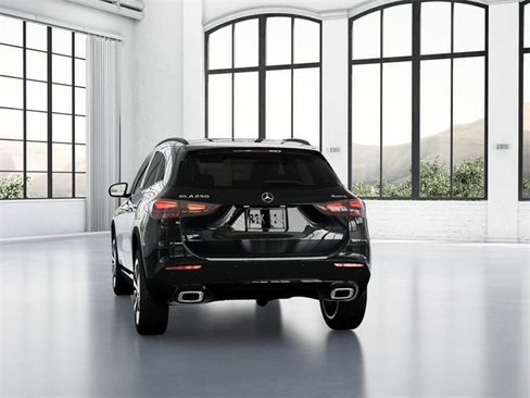New 2026 Mercedes-Benz GLA 250 4MATIC image 26