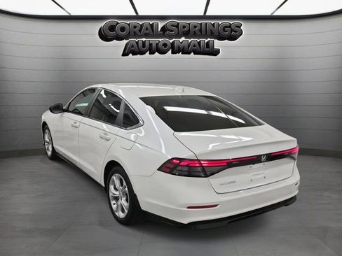 Certified 2025 Honda Accord LX image 4