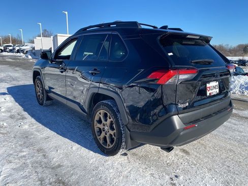Used 2023 Toyota RAV4 AWD Hybrid image 5