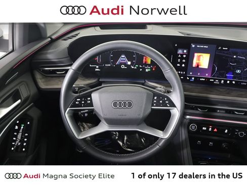 Certified 2025 Audi Q5 Premium w/ Premium Plus AWD/4WD image 31