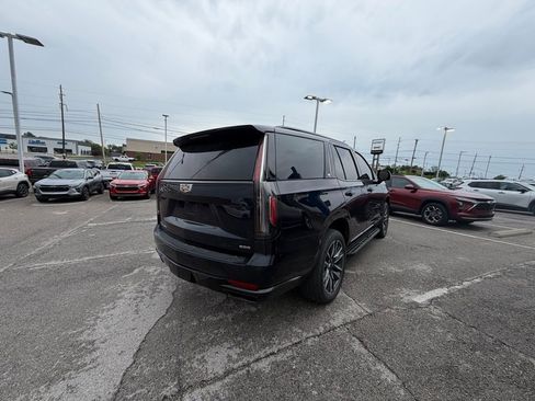 Used 2023 Cadillac Escalade Sport AWD/4WD image 7