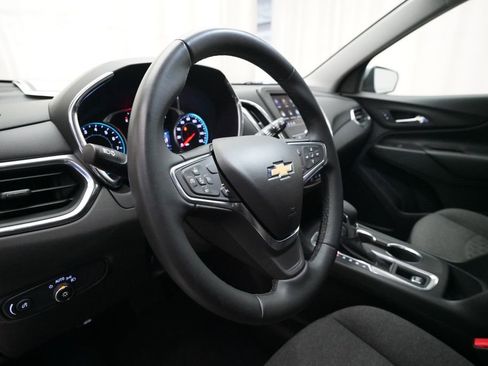 Used 2024 Chevrolet Equinox LT image 8