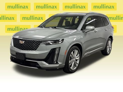 Used 2023 Cadillac XT6 Premium Luxury w/ Technology Package image 15