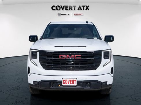 Used 2025 GMC Sierra 1500 Elevation w/ Elevation Premium Package AWD/4WD image 5