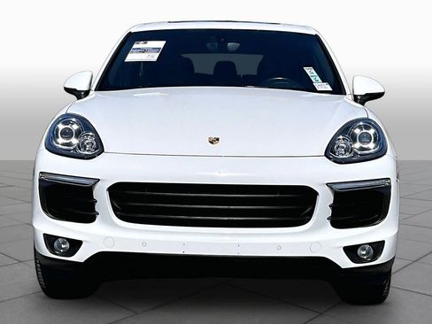 Used 2015 Porsche Cayenne Diesel AWD/4WD image 3