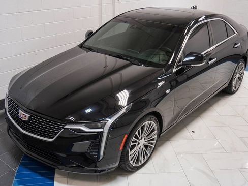 Used 2020 Cadillac CT4 Premium Luxury image 41