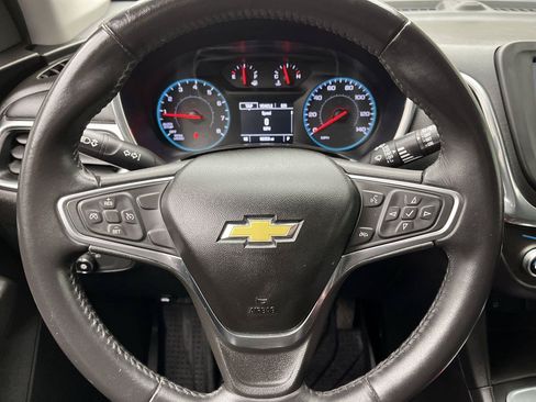 Used 2018 Chevrolet Equinox LT FWD image 13
