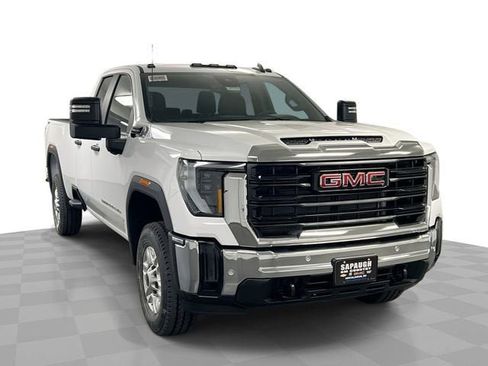 New 2026 GMC Sierra 2500 Pro w/ 1SA Pro Safety Plus Package AWD/4WD image 1