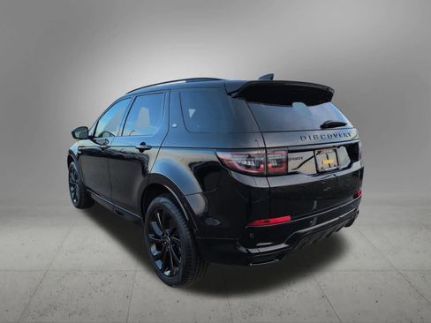 Used 2025 Land Rover Discovery Sport Dynamic SE image 4