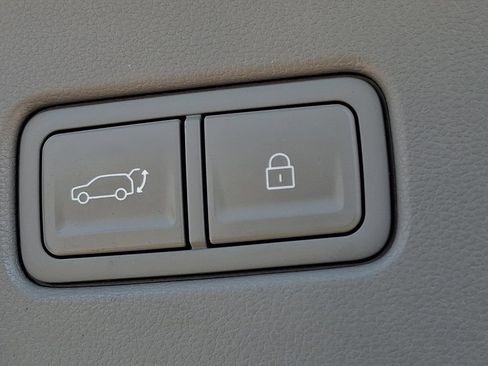 Used 2026 Hyundai Palisade SEL FWD image 29