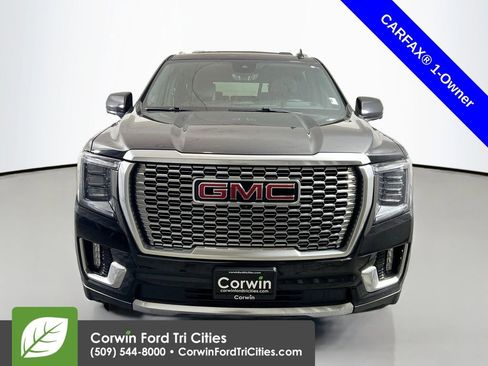 Used 2023 GMC Yukon XL Denali w/ Denali Reserve Package image 4