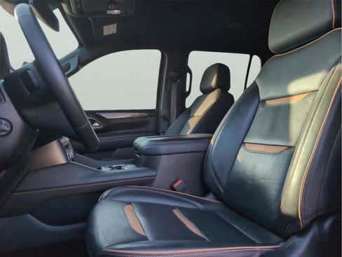 Used 2023 GMC Yukon AT4 w/ Max Trailering Package image 18