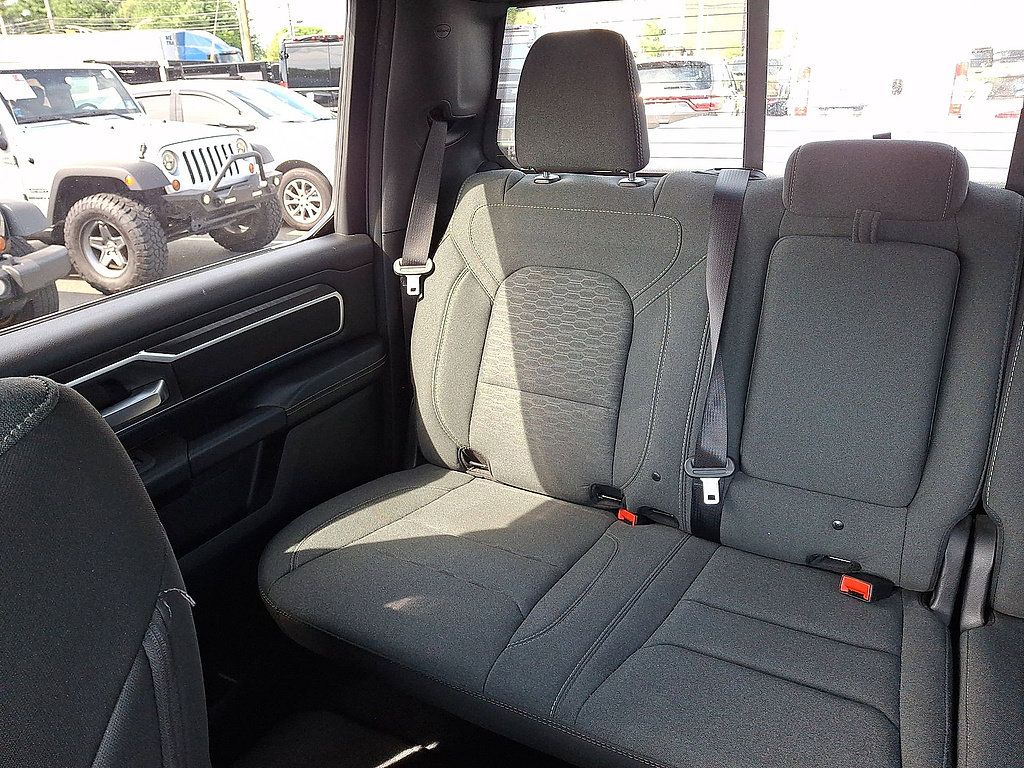 Used 2025 RAM 1500 Big Horn AWD/4WD image 12