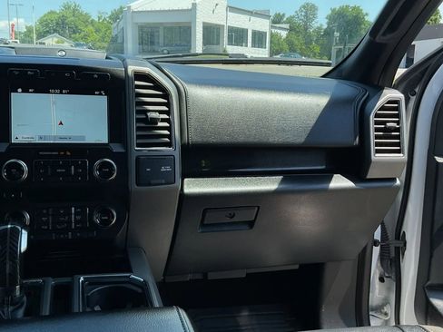 Used 2018 Ford F150 Raptor w/ Equipment Group 802A Luxury AWD/4WD image 46