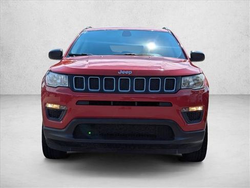 Used 2021 Jeep Compass Sport AWD/4WD image 2
