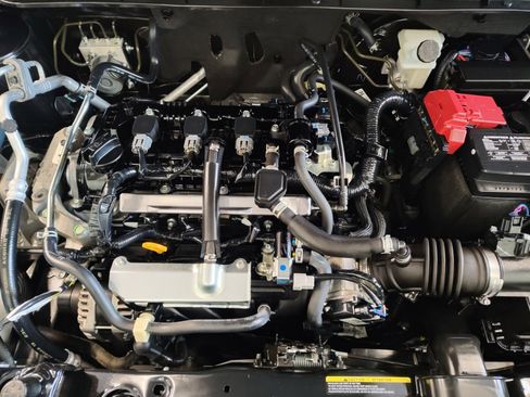 Certified 2024 Nissan Kicks S image 28