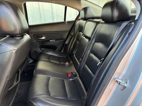 Used 2015 Chevrolet Cruze LT FWD image 13
