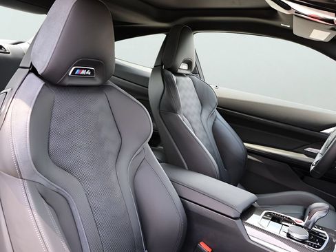 Used 2026 BMW M4 xDrive Competition AWD/4WD image 8