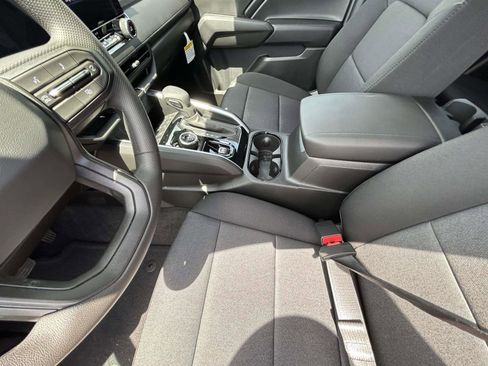 New 2026 Chevrolet Colorado Trail Boss AWD/4WD image 10