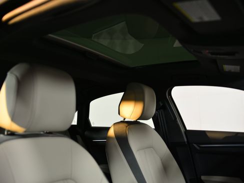 Certified 2025 Audi A3 2.0T Premium w/ Black Optic Package image 12