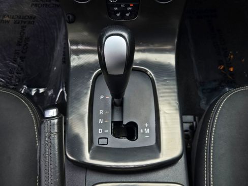 Used 2011 Volvo C30 FWD image 26