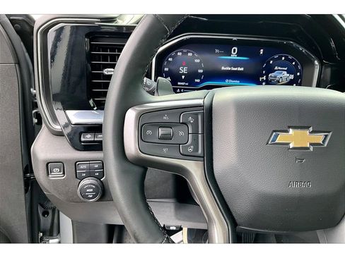 Used 2024 Chevrolet Silverado 1500 High Country w/ High Country Premium Package AWD/4WD image 19