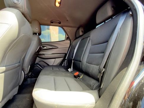 Used 2022 Chevrolet TrailBlazer RS AWD/4WD image 8