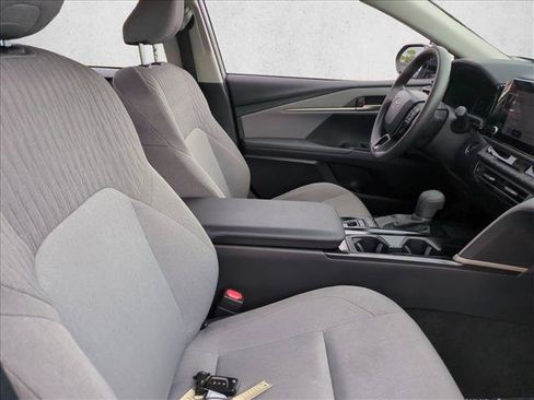 Used 2025 Toyota Camry LE FWD image 20