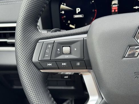 New 2025 Mitsubishi Outlander SEL image 24