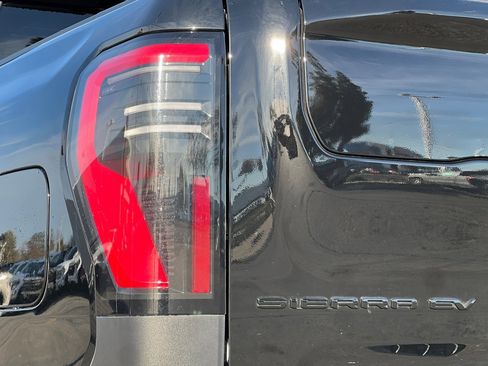 Used 2026 GMC Sierra EV Elevation w/ LPO, Elevation Dark Package image 37