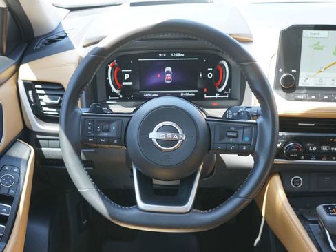 Used 2023 Nissan Rogue Platinum w/ Platinum Premium Package FWD image 23