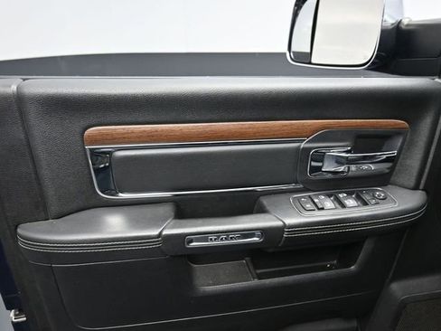 Used 2015 RAM 1500 Laramie w/ Convenience Group image 13