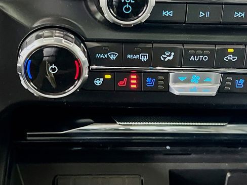 New 2026 Ford F350 Lariat w/ Black Appearance Package image 24